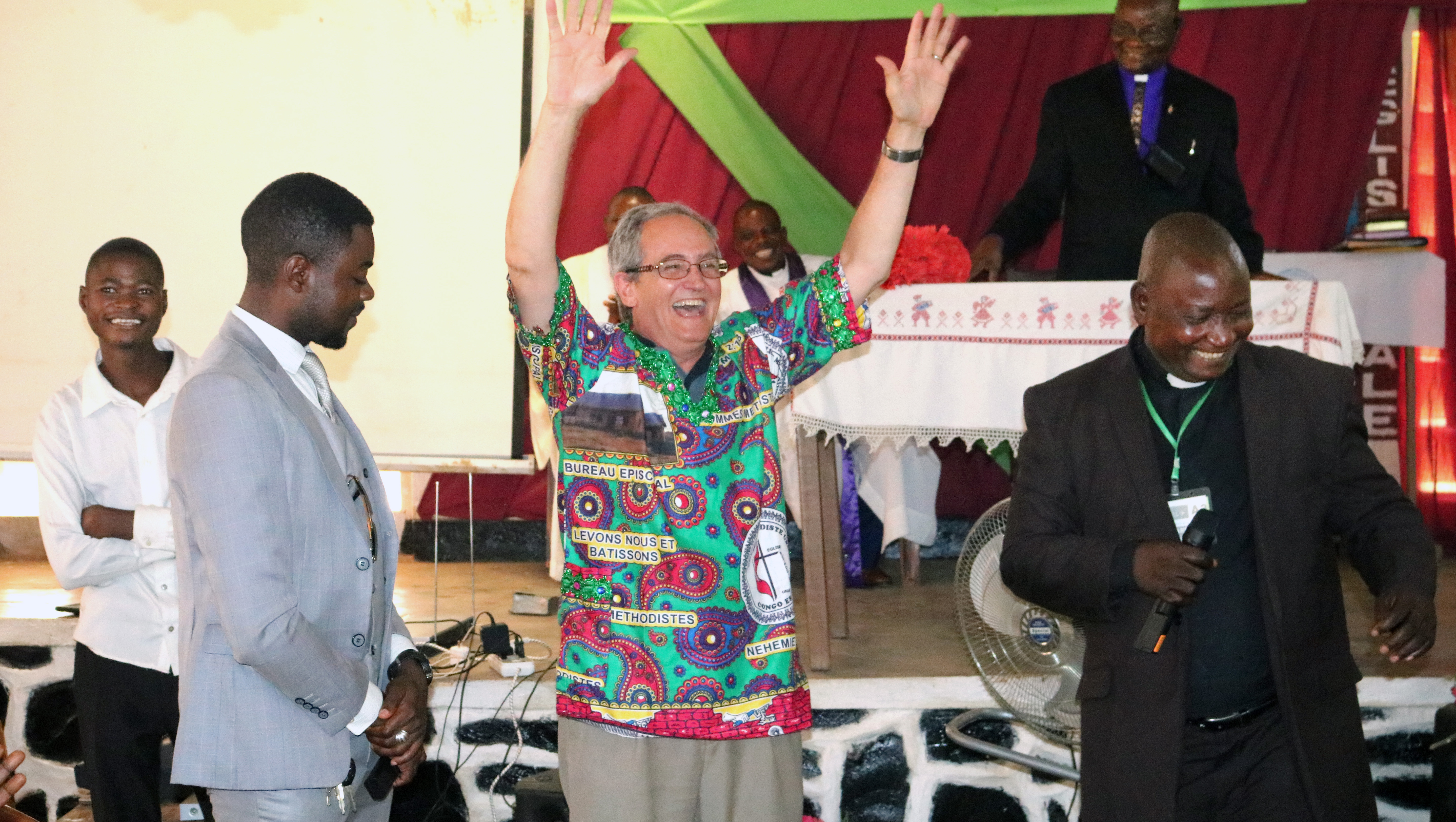 George Howard, director of connectional engagement for United Methodist Global Ministries, praises efforts to rebuild United Methodist buildings in the Eastern Congo Episcopal Region by asking each member to contribute $1 monthly. Howard was one of the featured speakers at the East Congo Annual Conference in July. Photo by Chadrack Tambwe Londe, UMNS.