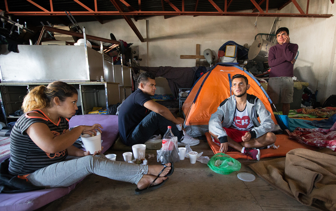 Migrants from El Salvador describe their monthlong journey to reach Mexico’s northern border. They are staying at Hosanna Refugio Para Mujeres in Mexicali. 