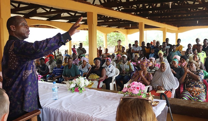 Sierra Leone Bishop John K. Yambasu urges the Panguma community to share responsibility for a new community market that will be built through a partnership between the Sierra Leone Conference and Camp Hill United Methodist Church in the Susquehanna Conference. Work is expected to begin in October. Photo by Phileas Jusu, UMNS.