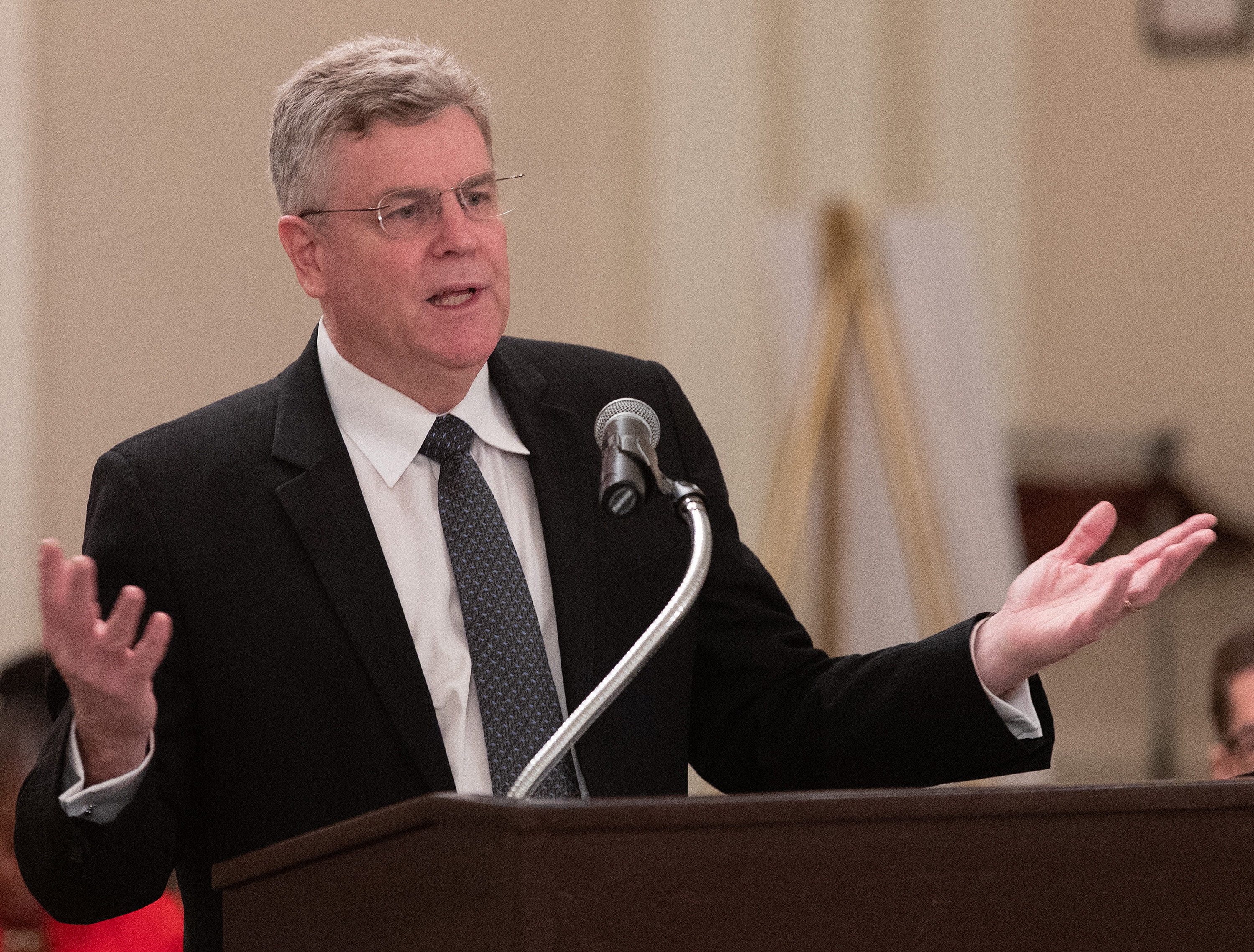 Attorney William Waddell speaks during an oral hearing before the United Methodist Judicial Council meeting in Evanston, Ill. Waddell serves as legal advisor to the United Methodist Council of Bishops. Photo by Mike DuBose, UM News.