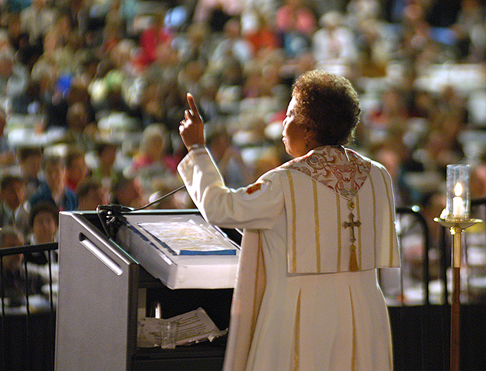 Bishop Beverly Shamana gives the sermon during morning worship at the 2004 United Methodist General Conference in Pittsburgh. File photo by John C. Goodwin, UM News.